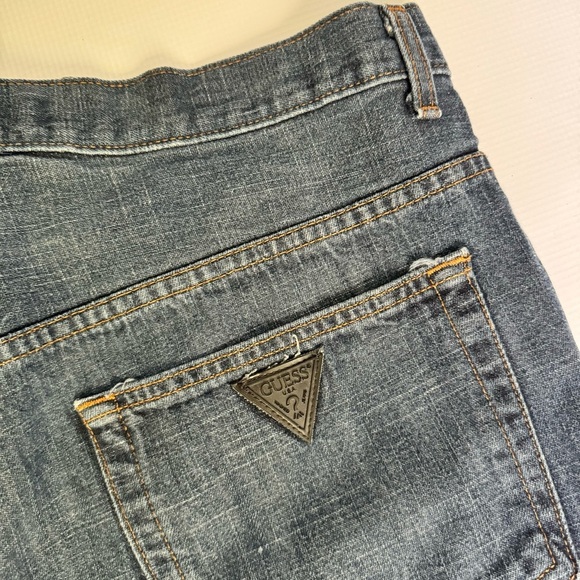 Vintage y2k G.J. Guess double button men’s jean shorts size 36. - Picture 3 of 5